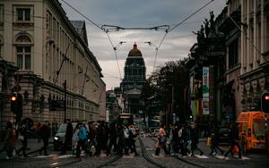 Thumbnail for How to Get Around Brussels Efficiently Using Public Transport